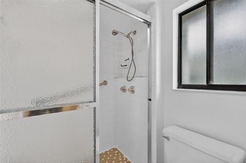 Tiny photo for 3001 Stratford Lane, Mount Dora, FL 32757 (MLS # G5112775)