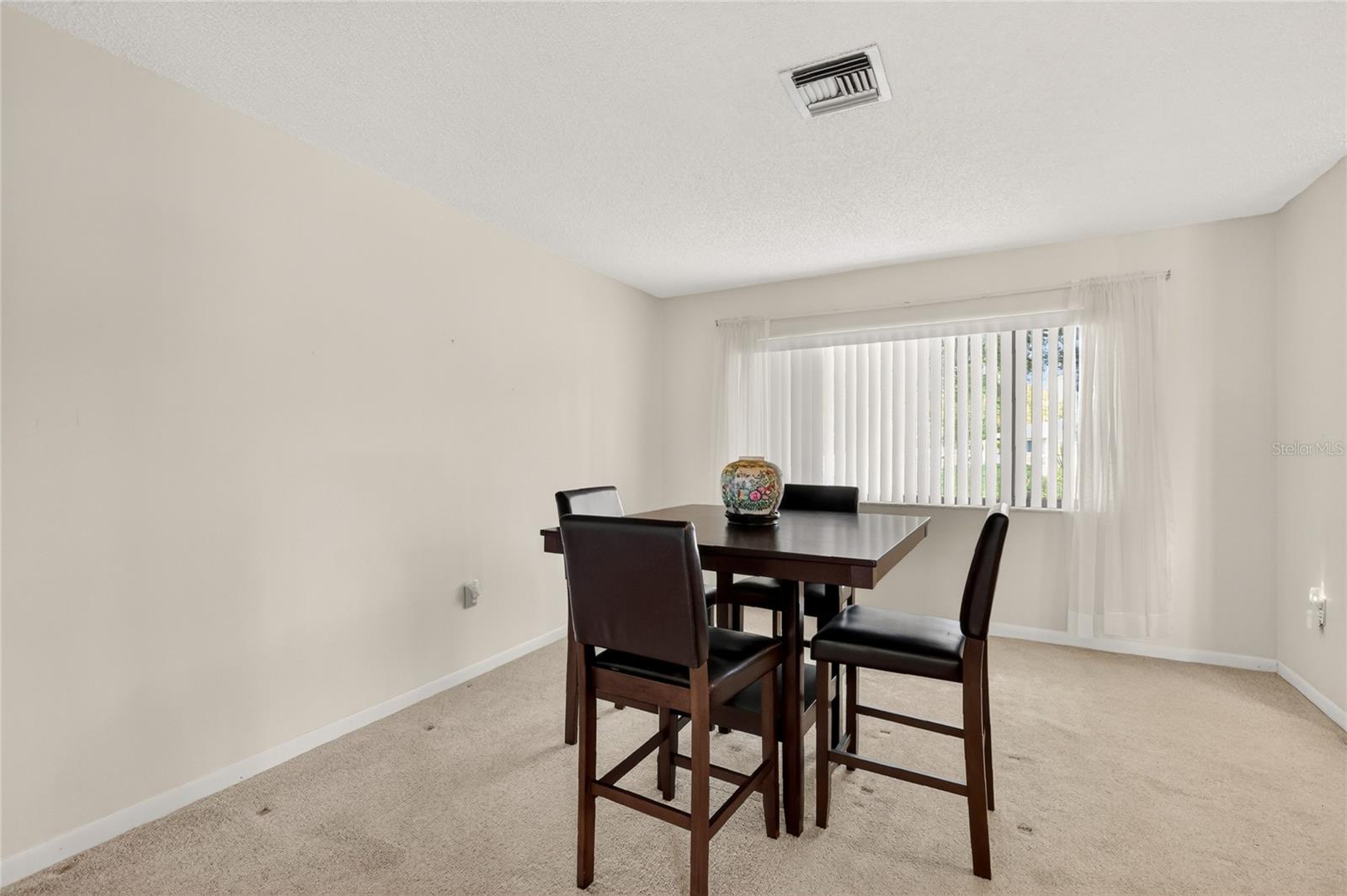 3001 STRATFORD LANE