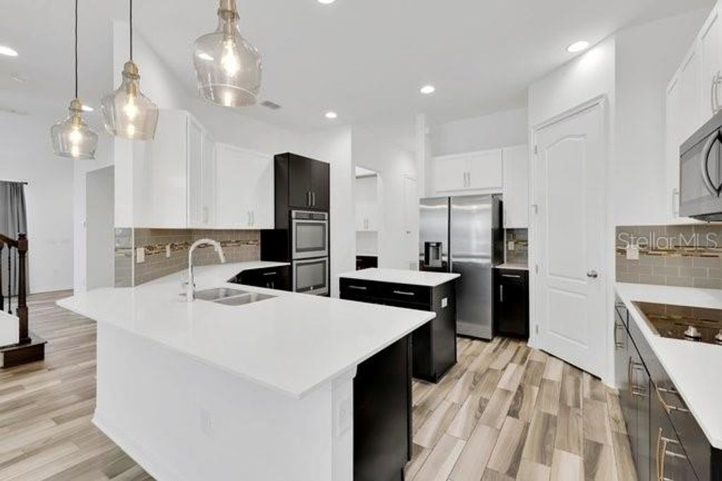 Photo of 10466 Siddington Drive, Orlando, FL 32832 (MLS # O6414893)
