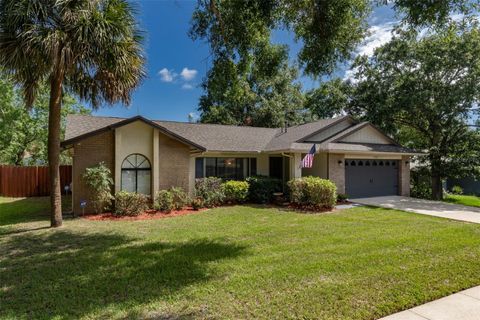 Single Family Residence in CLERMONT FL 15733 CHARTER OAKS TRAIL.jpg