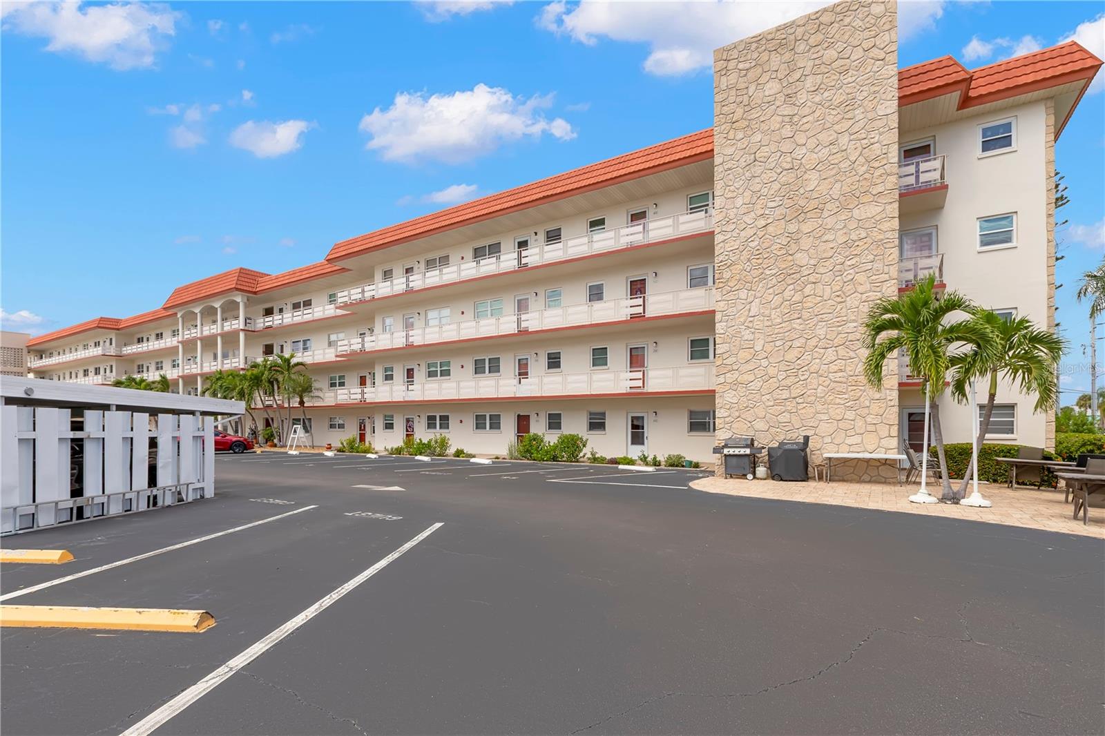 TOWN SHORES OF GULFPORT - Residential