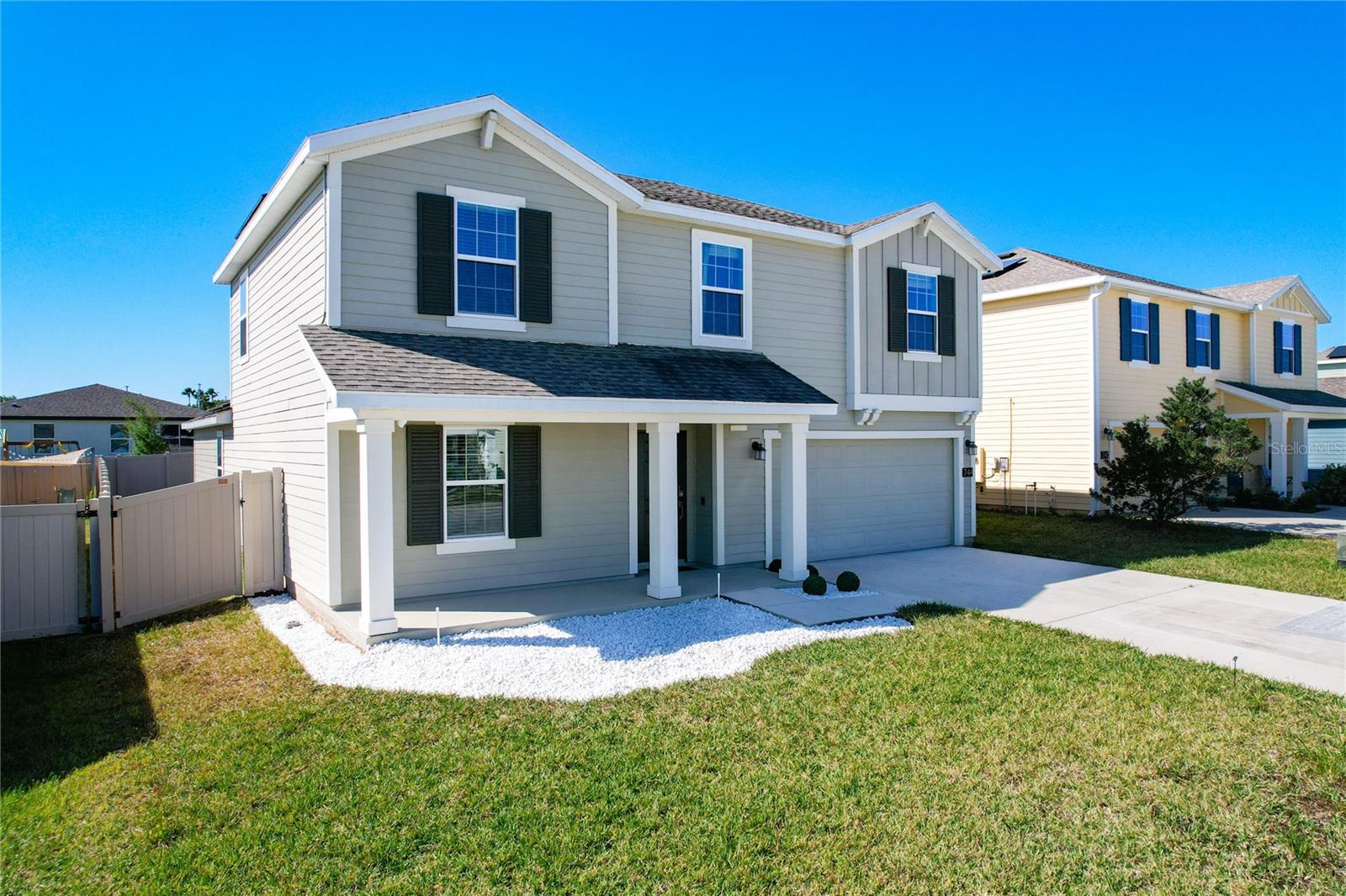 744 SIMONE CT