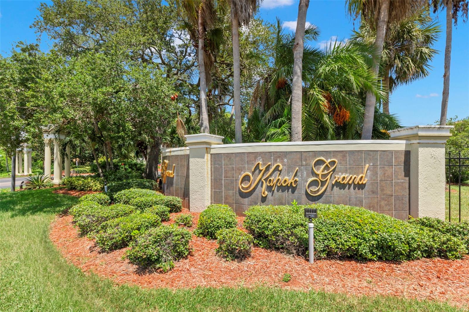 11117 KAPOK GRAND CIRCLE