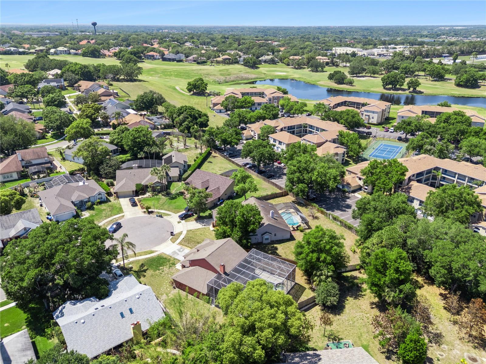 PEMBROOKE - Residential