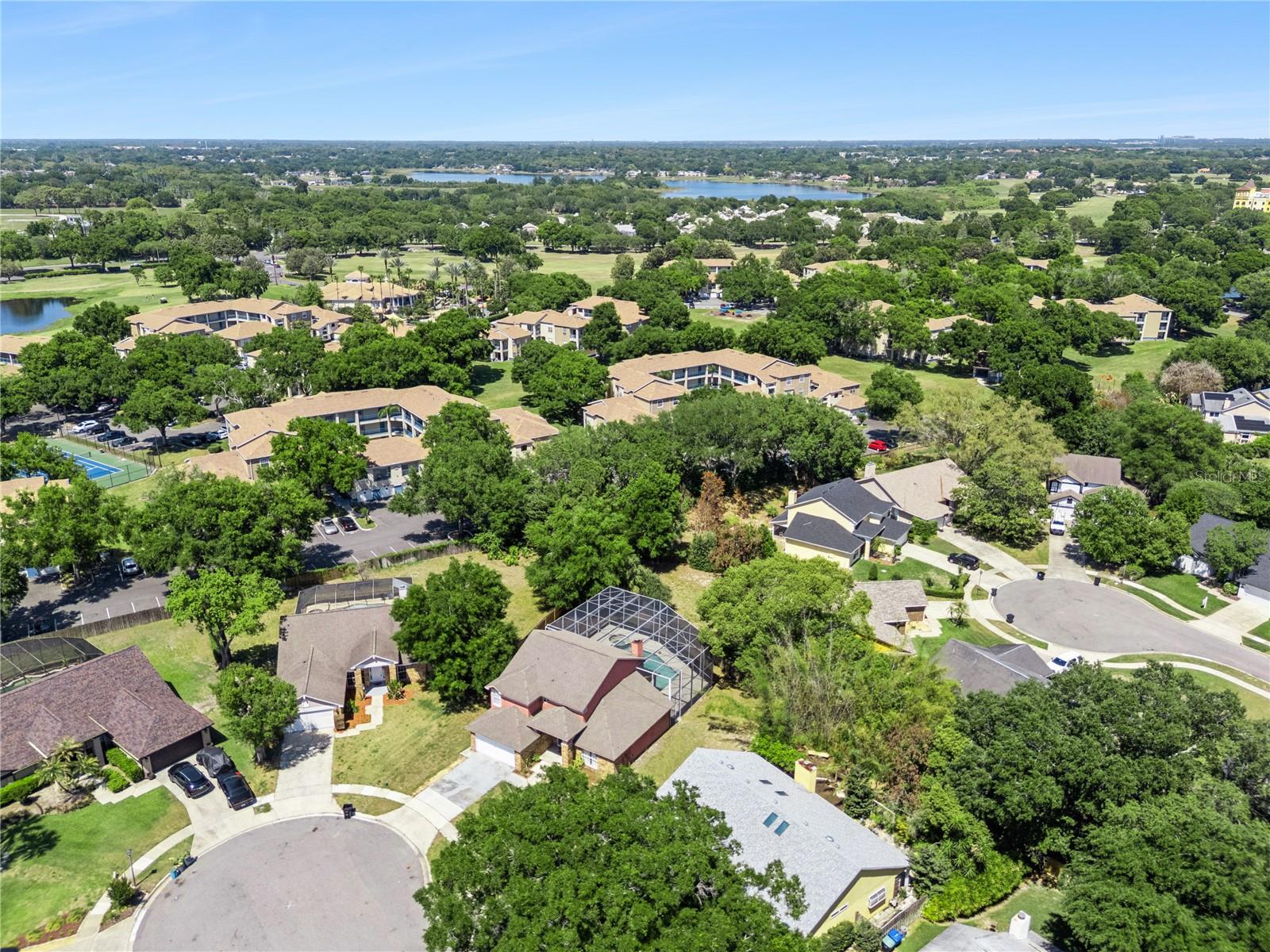 PEMBROOKE - Residential