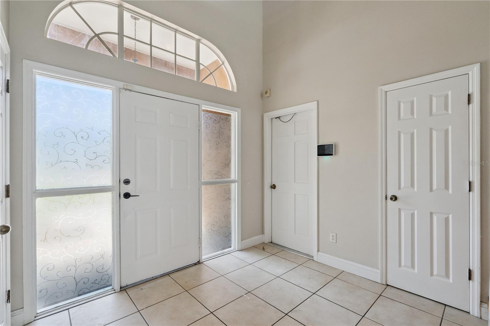 PEMBROOKE - Residential