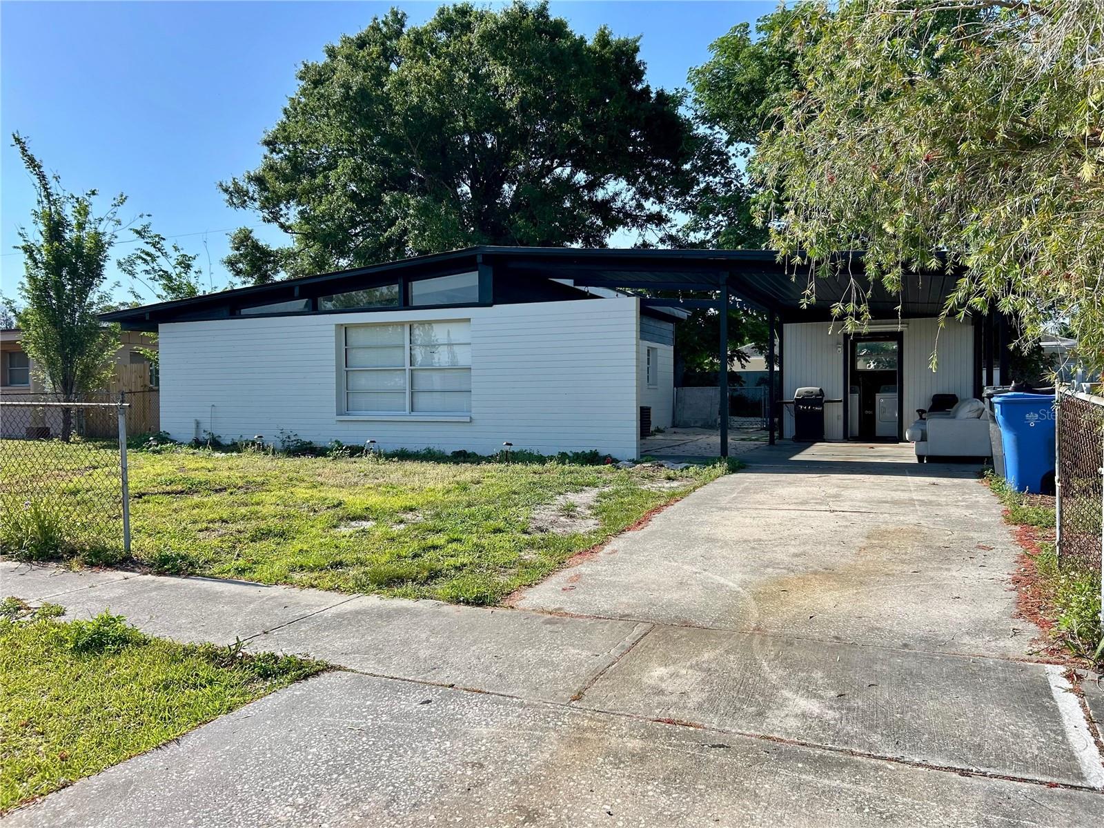 7615 LAVENDER LANE