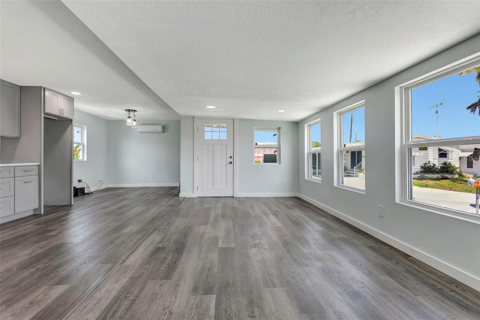 FLORIDANA MOBILE HOMESITE 3 - Residential