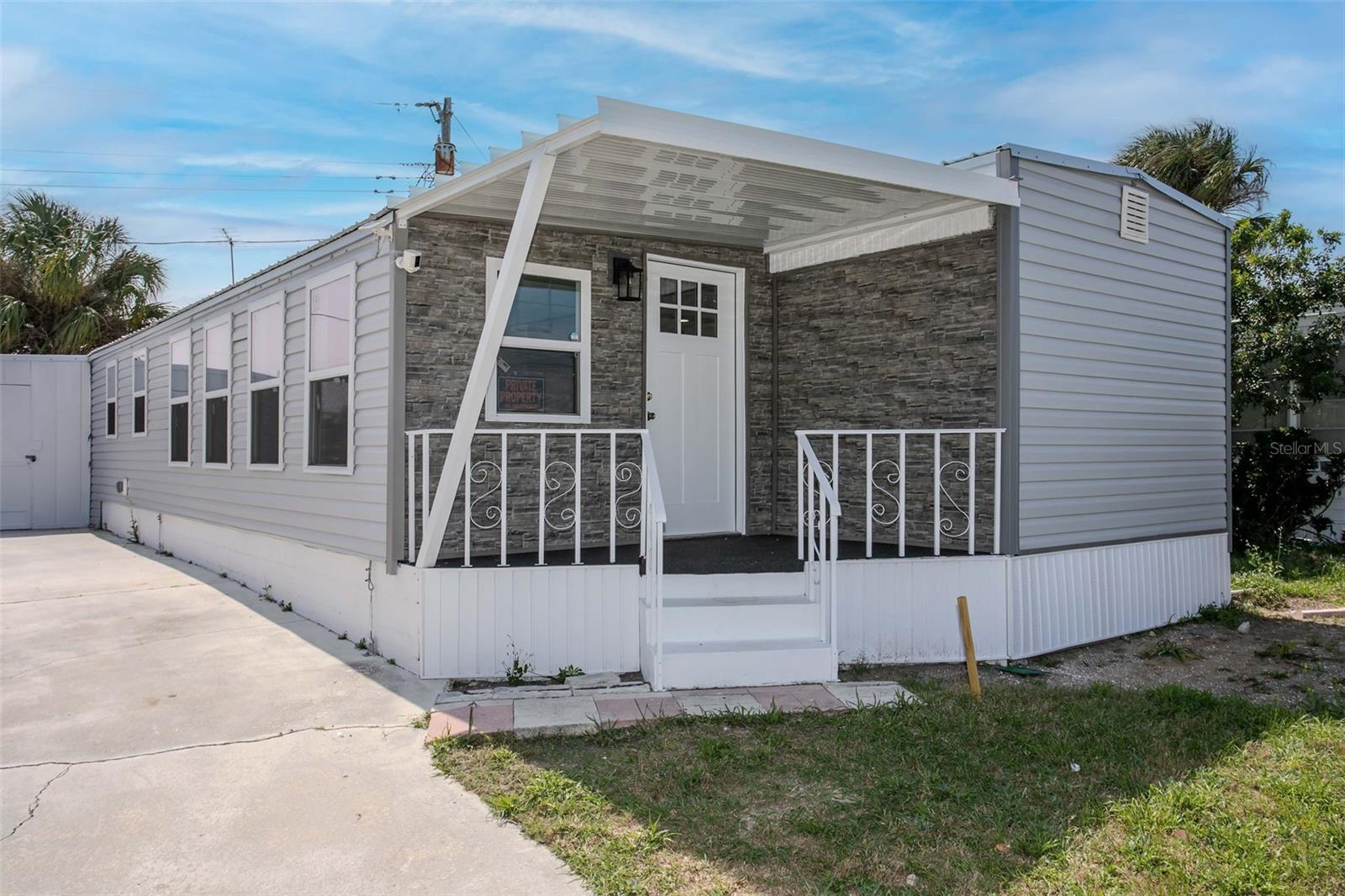 FLORIDANA MOBILE HOMESITE 3 - Residential