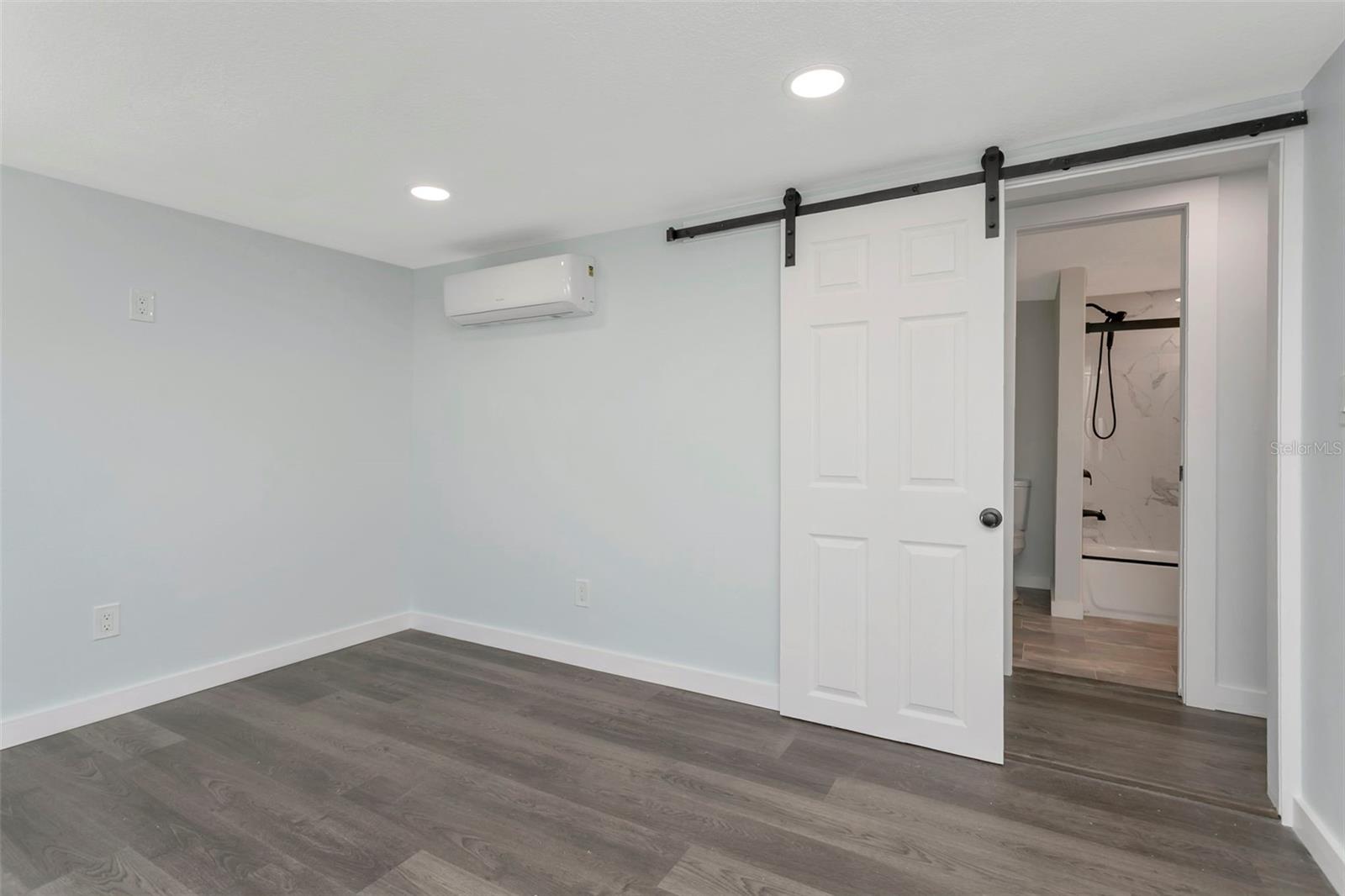 FLORIDANA MOBILE HOMESITE 3 - Residential