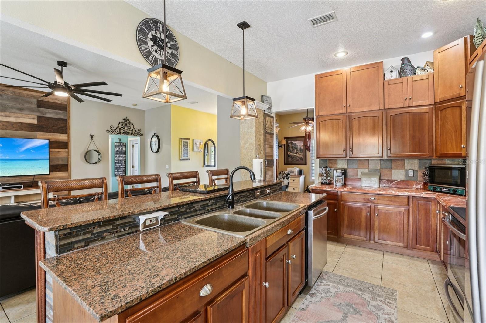 S L & I C - Residential