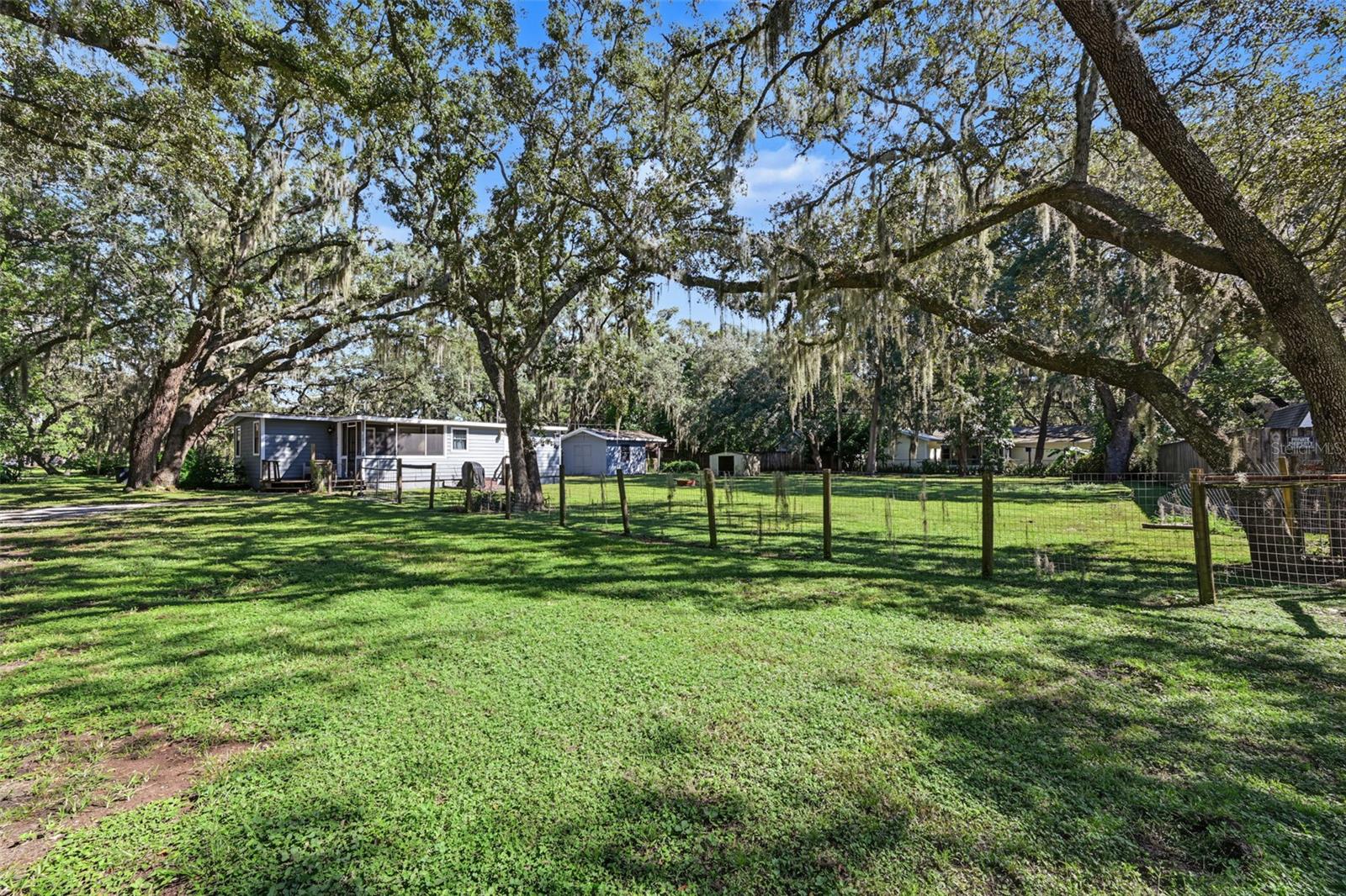 1916 BEACHWAY LANE