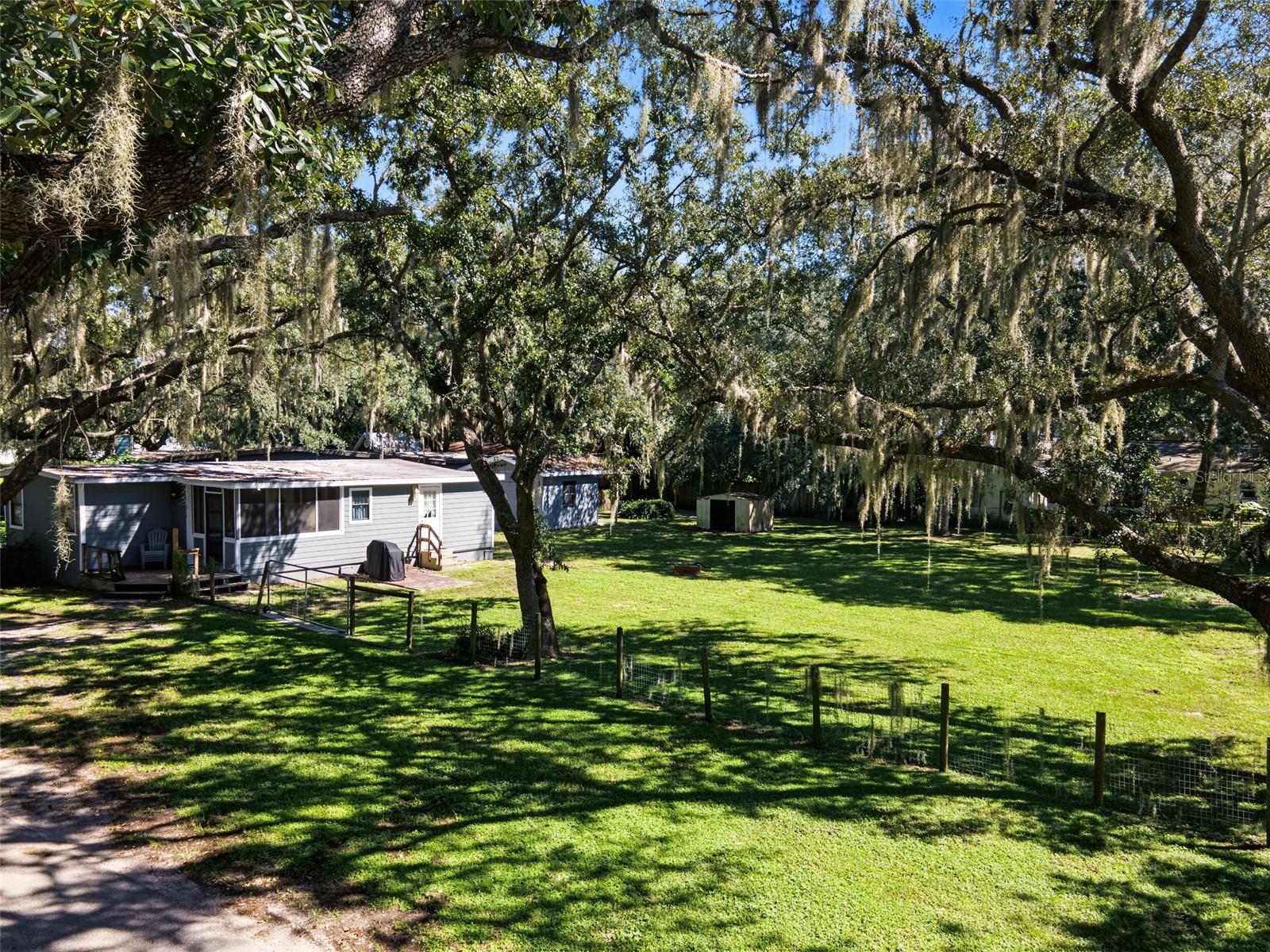 1916 BEACHWAY LANE