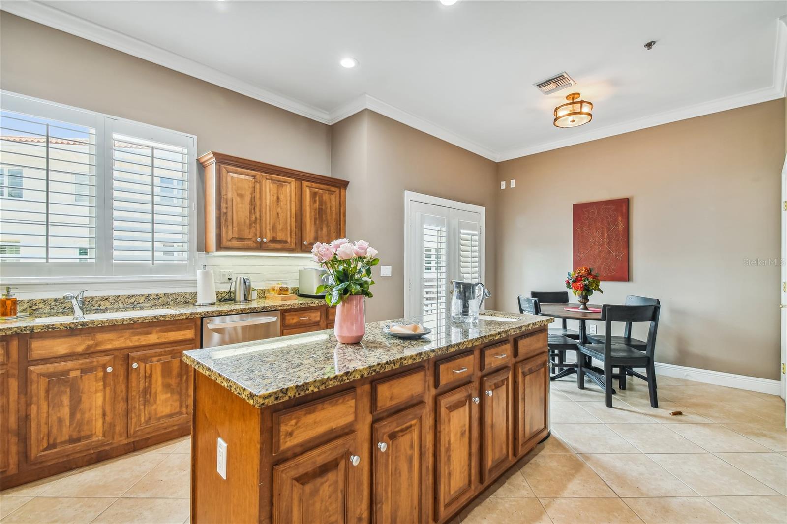 TOWNHOMES OF BELLA ROMA ESTATE - Residential Lease