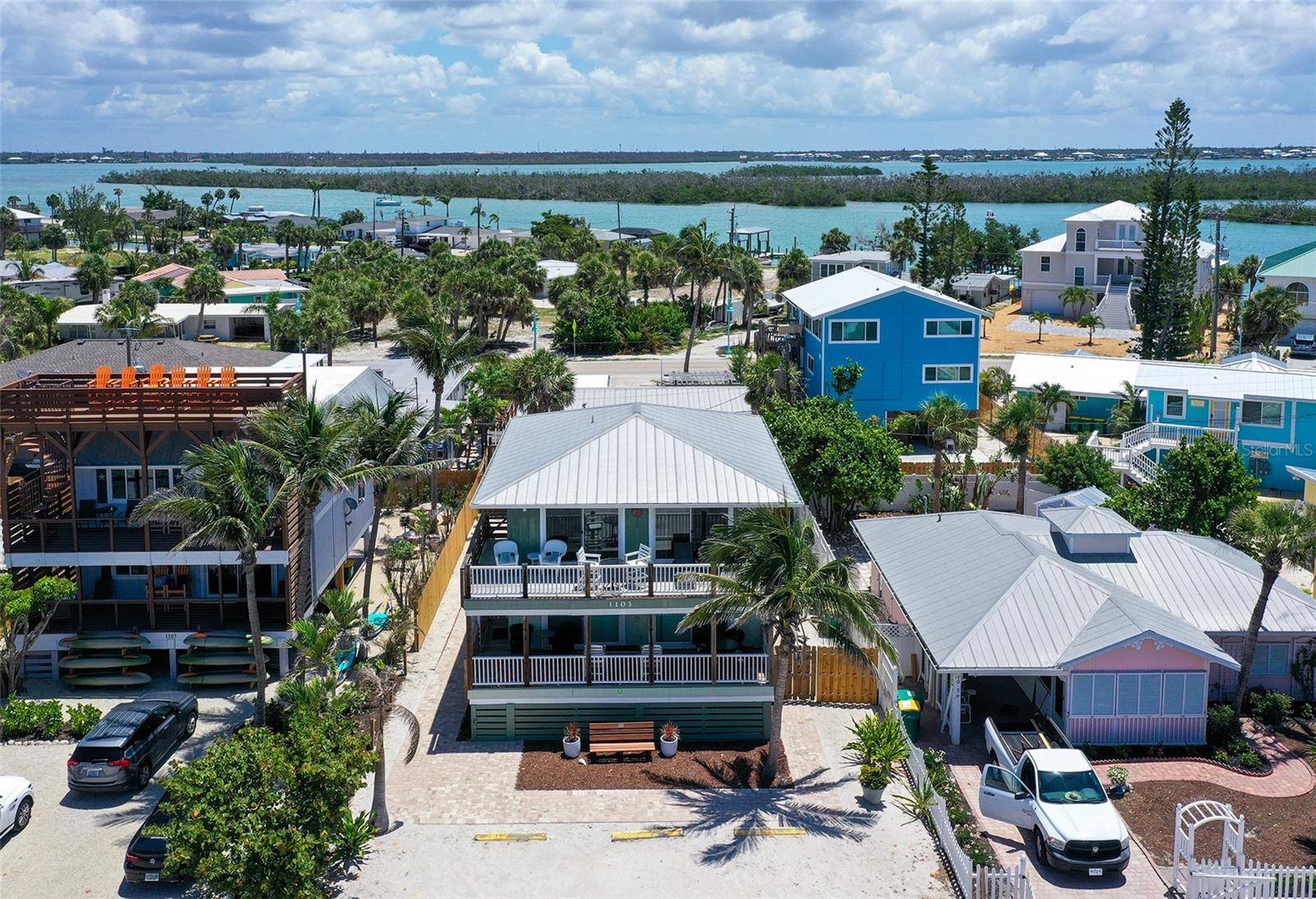 1103 SHORE VIEW DRIVE