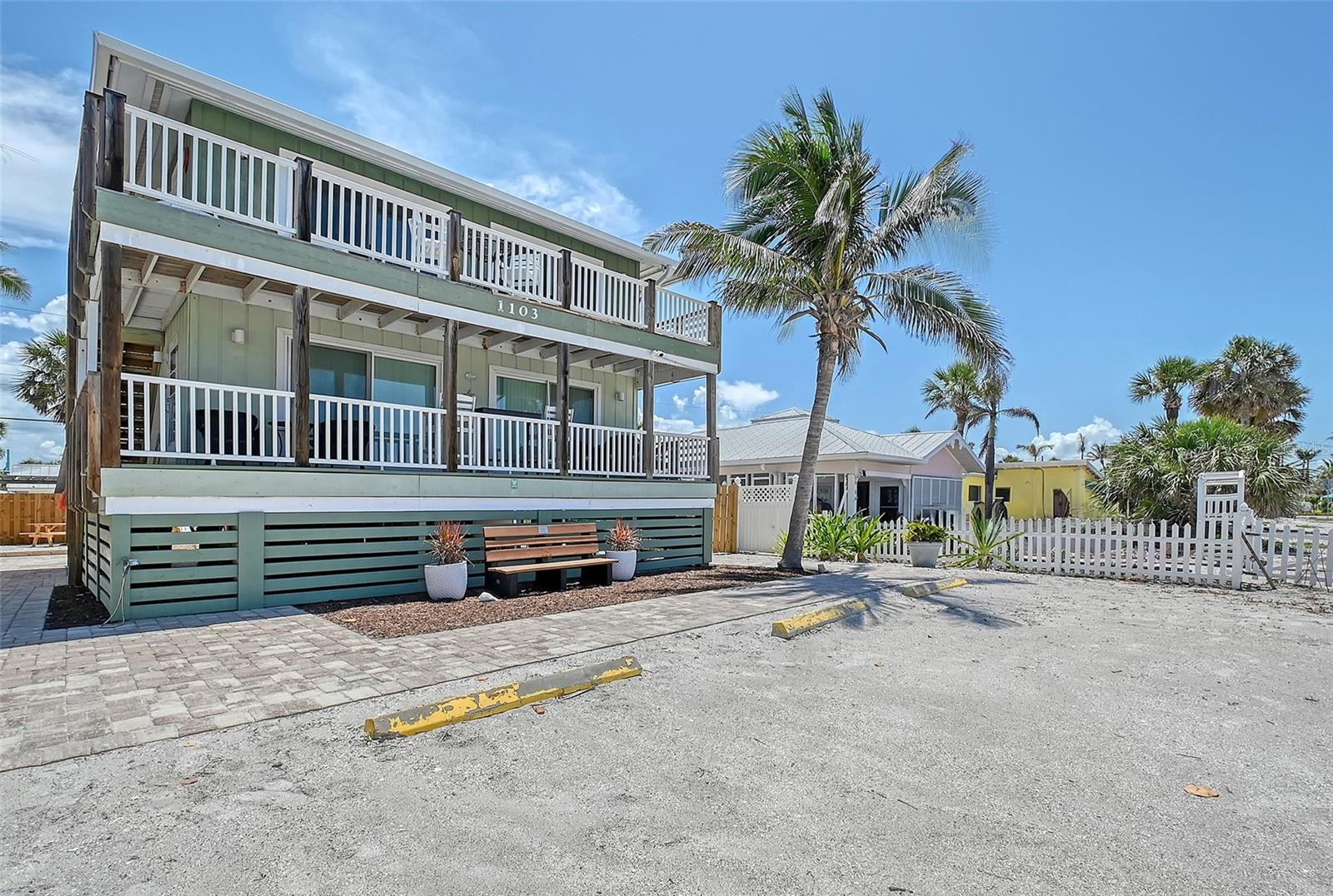 1103 SHORE VIEW DRIVE