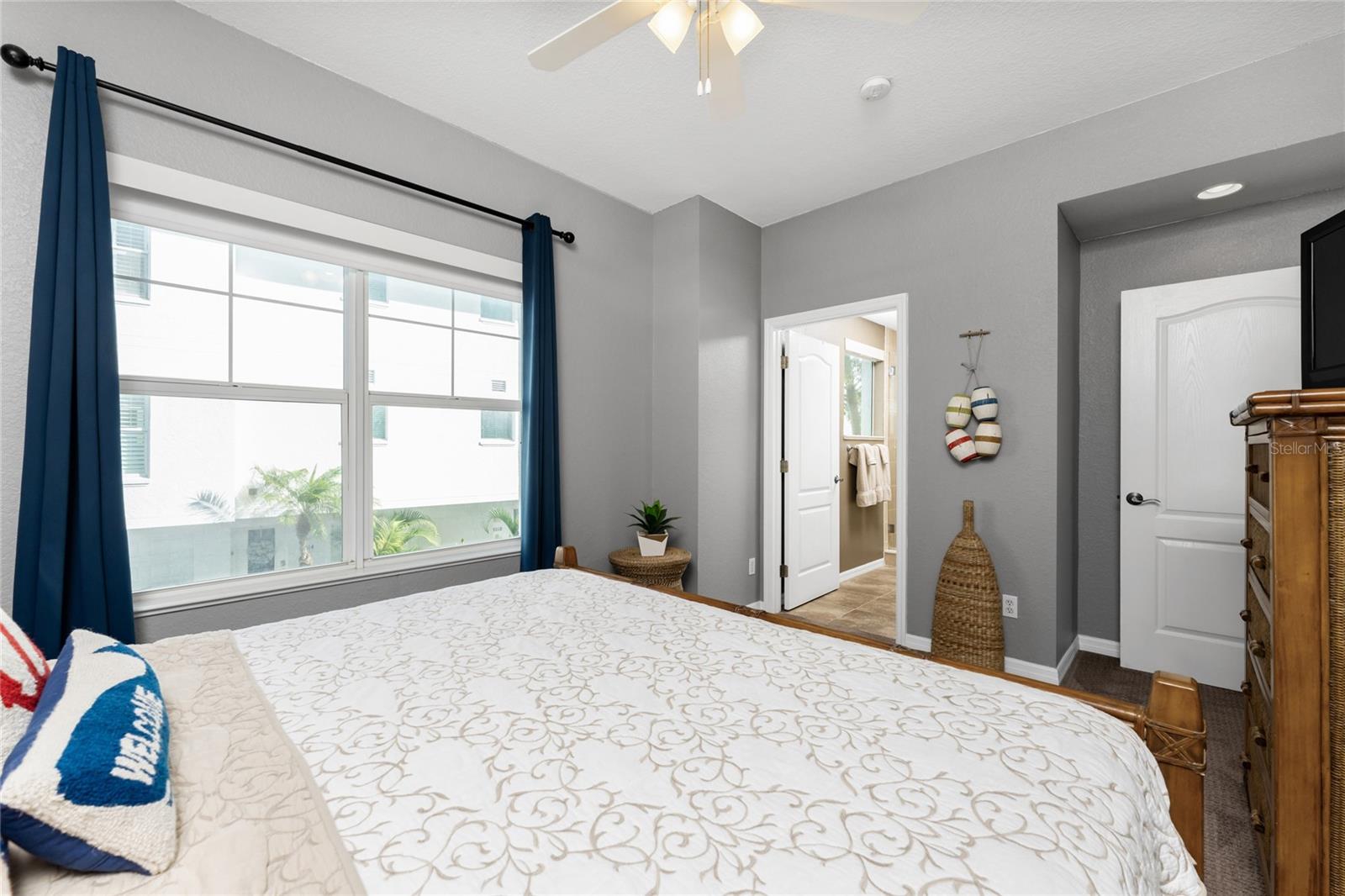 CAPE HAZE MARINA VILLAGE PH - Residential Lease