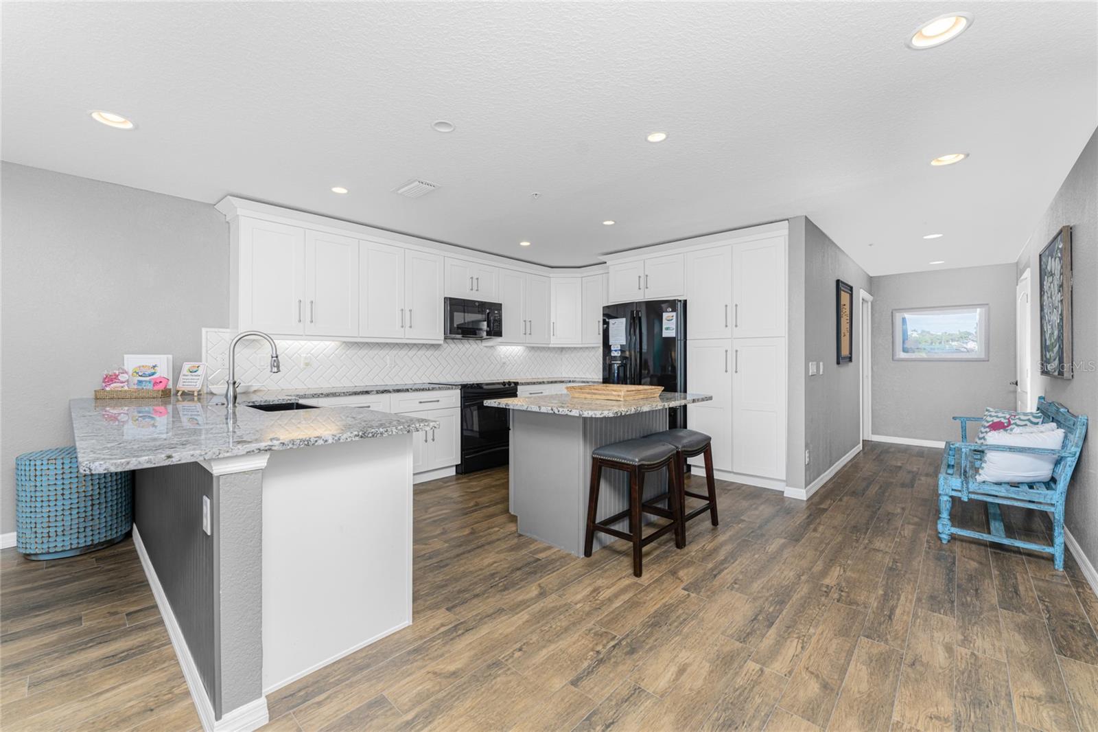 CAPE HAZE MARINA VILLAGE PH - Residential Lease