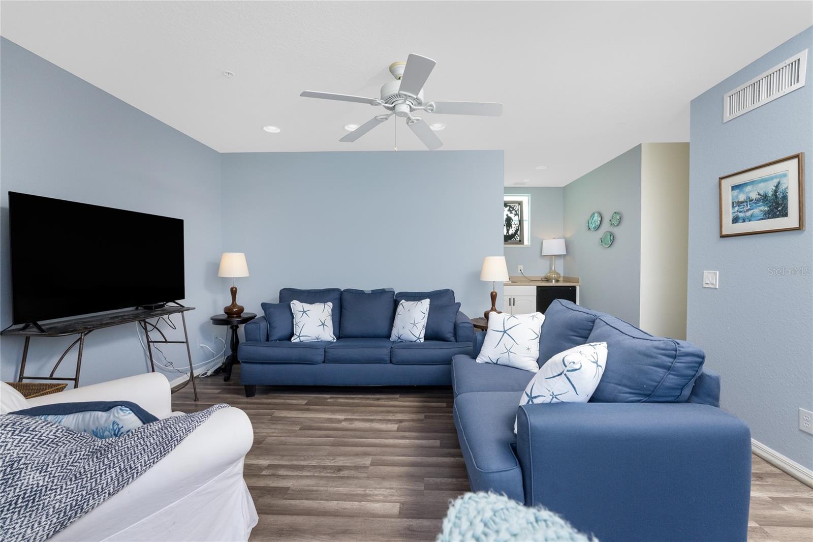 CAPE HAZE MARINA VILLAGE PH - Residential Lease