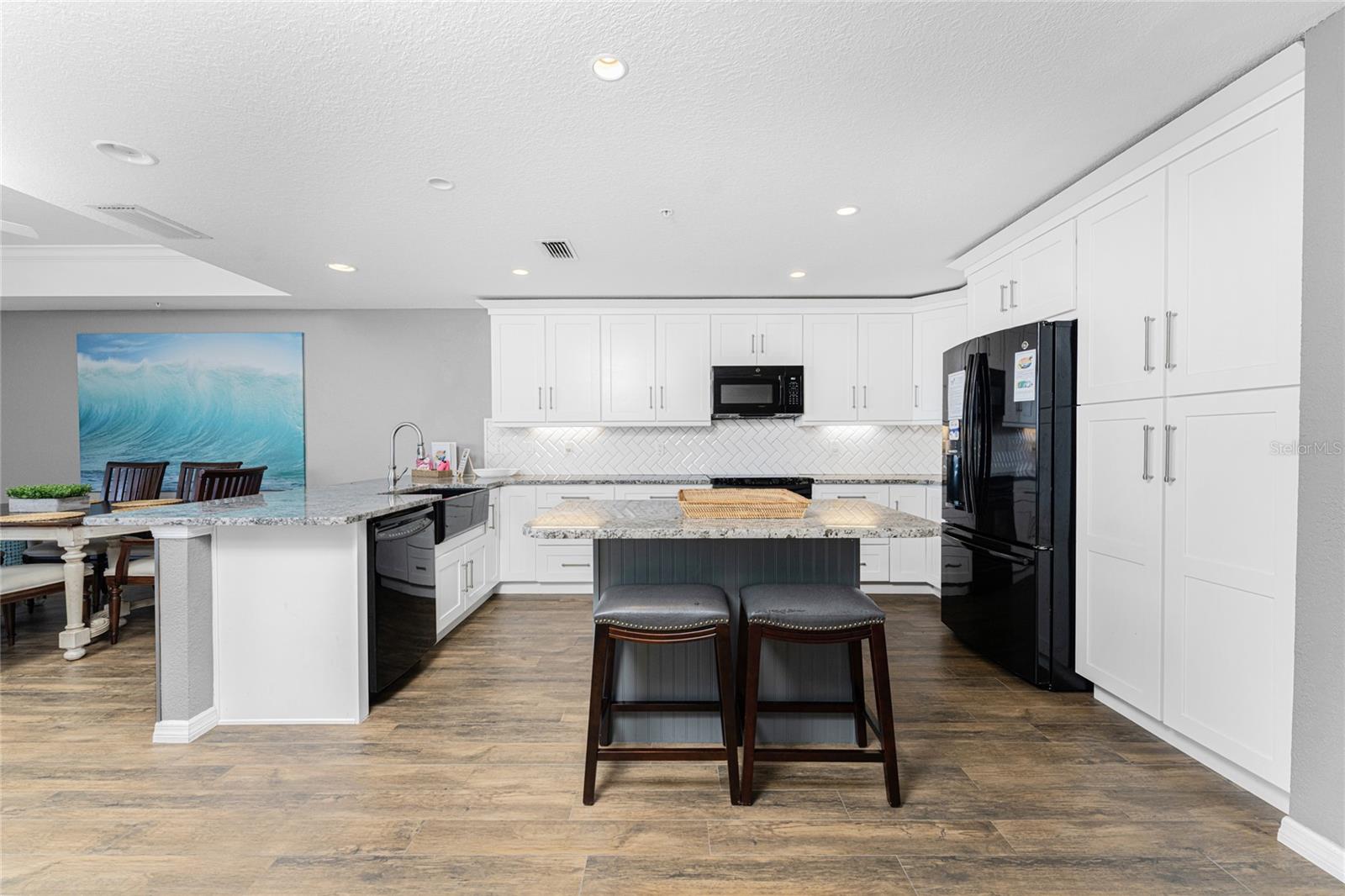 CAPE HAZE MARINA VILLAGE PH - Residential Lease