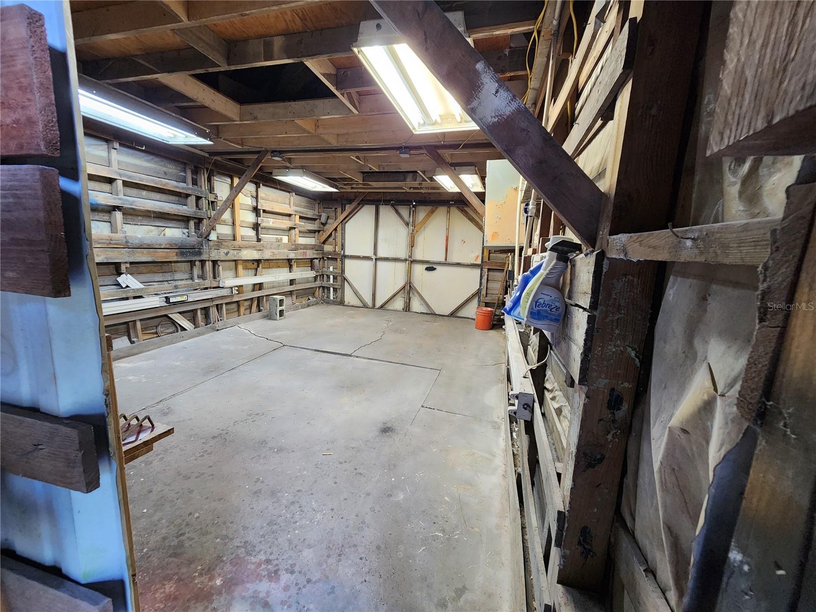 TROP G A - Residential