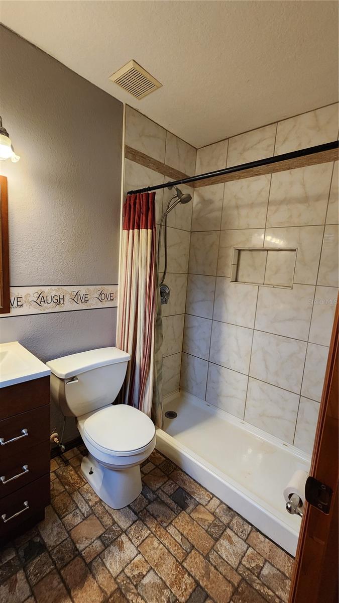 TROP G A - Residential