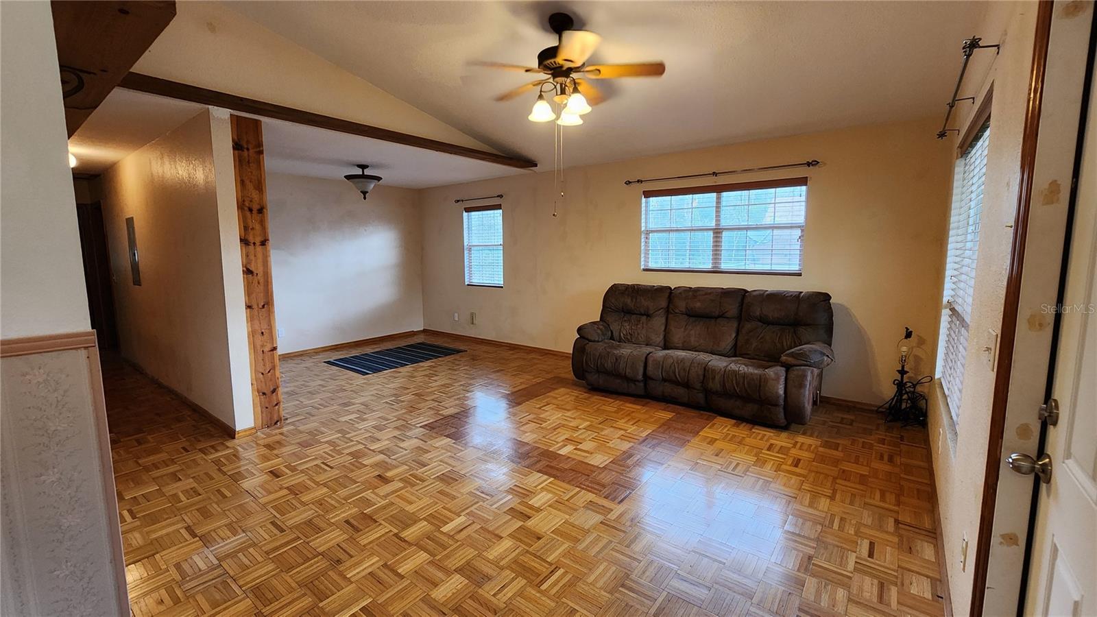 TROP G A - Residential