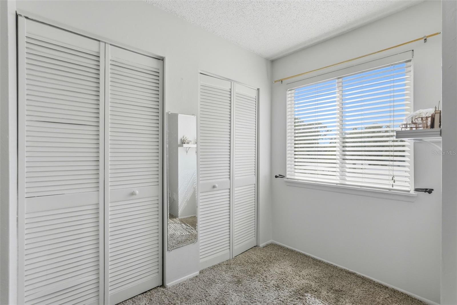 WINDWARD POINTE CONDO - Residential