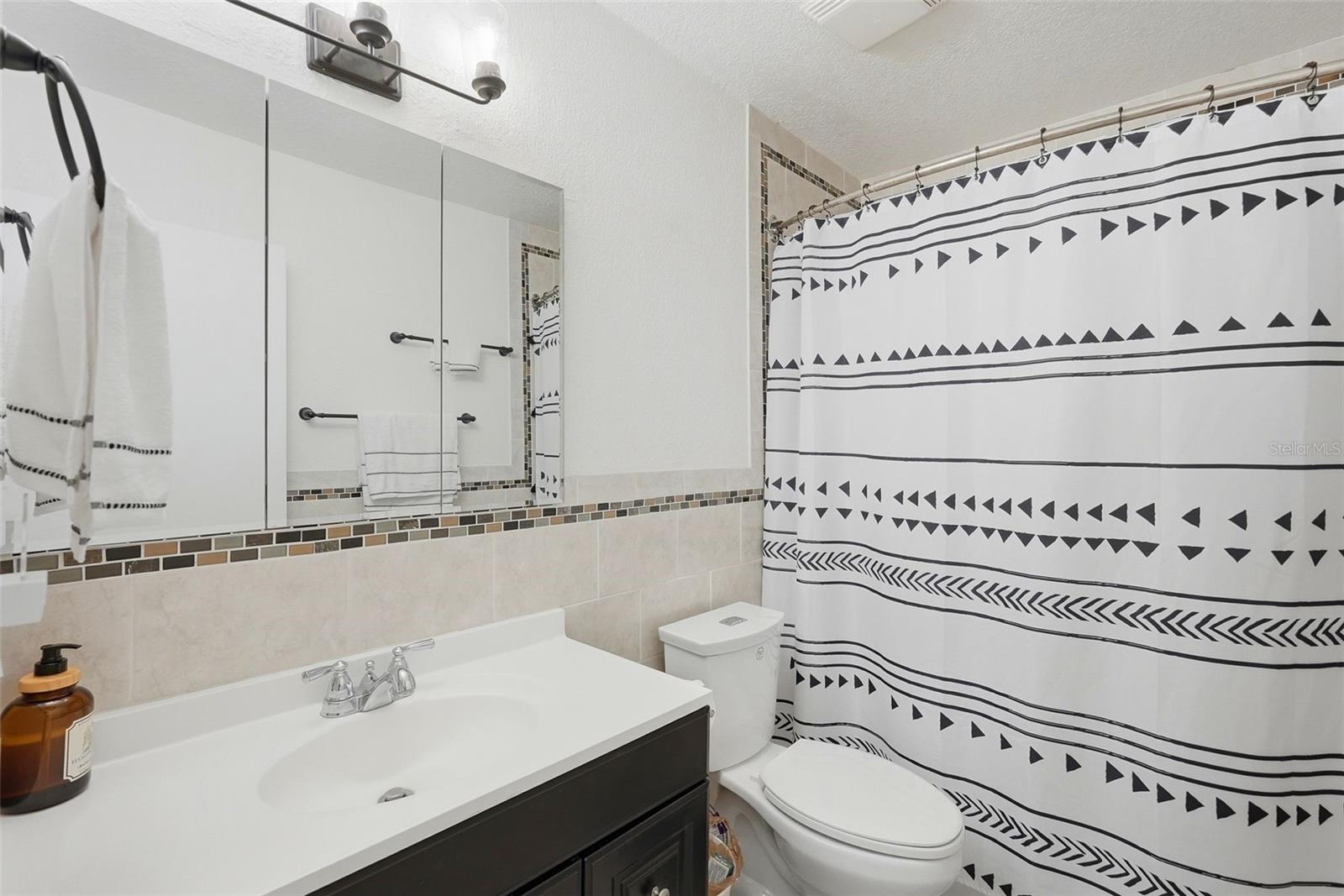 WINDWARD POINTE CONDO - Residential