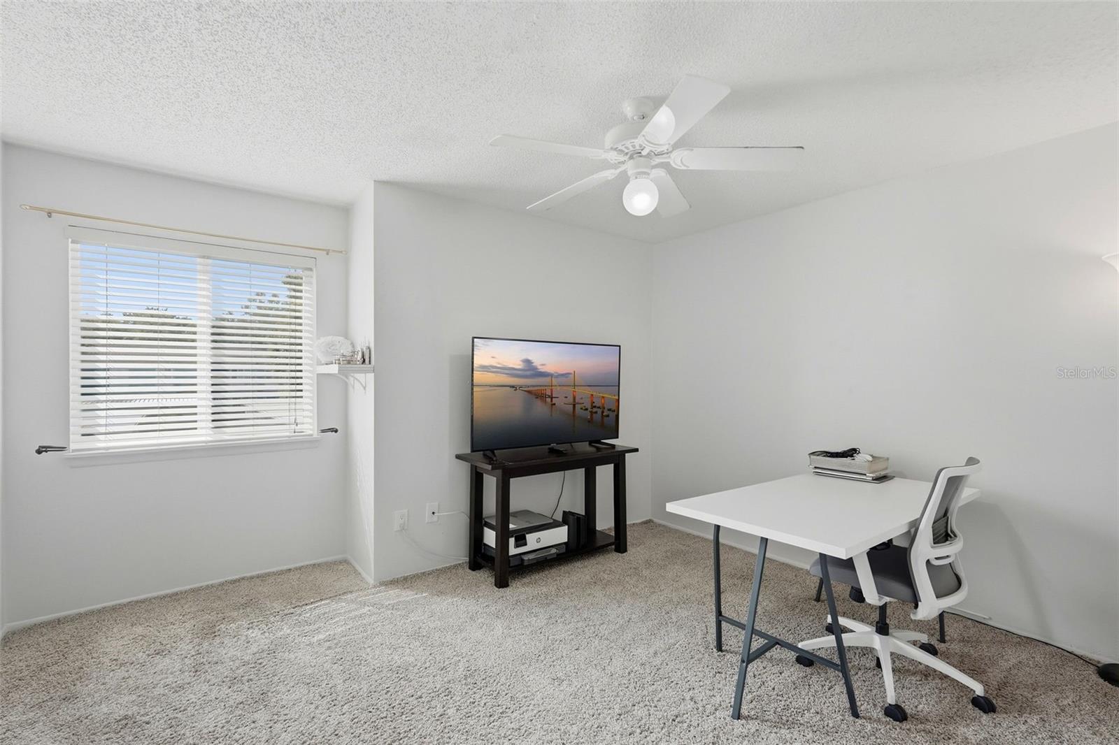 WINDWARD POINTE CONDO - Residential