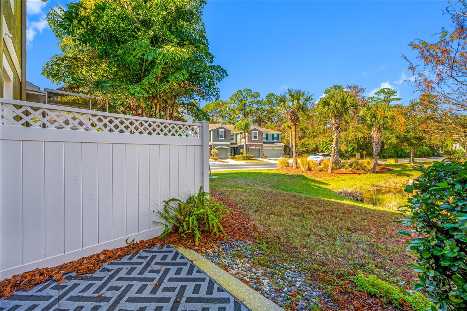 SOUTH HAMPTON - Residential