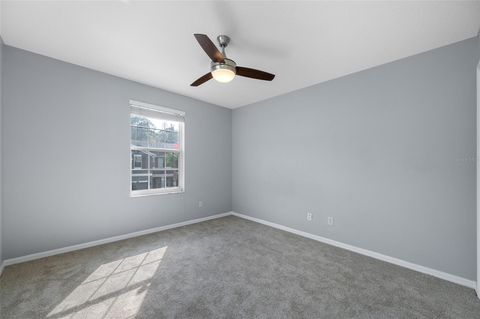 SOUTH HAMPTON - Residential