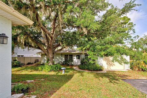 110 S OXFORD DRIVE ENGLEWOOD FL 34223