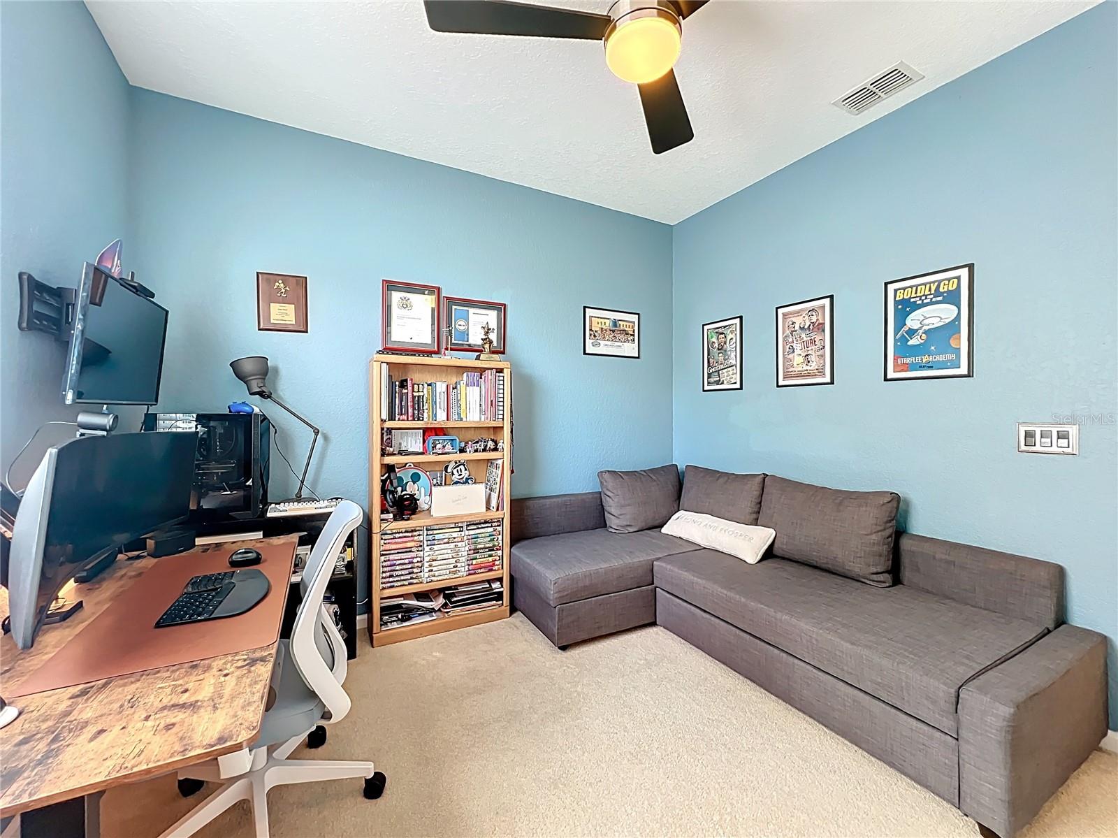 PRESTON SQUARE - Residential