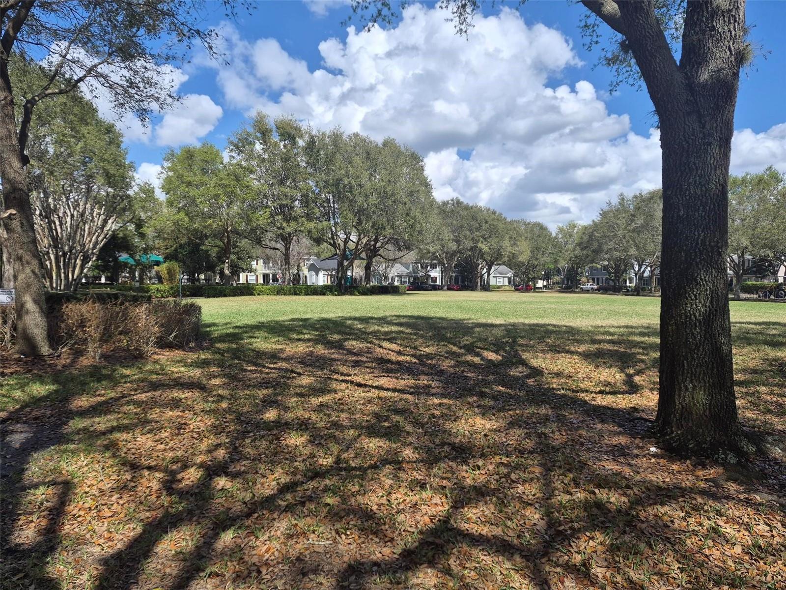 PRESTON SQUARE - Residential