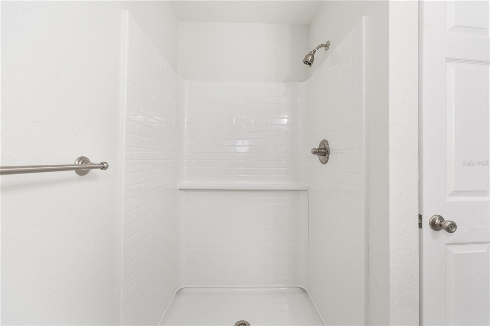SILVER SPGS SHORES UN 18 - Residential