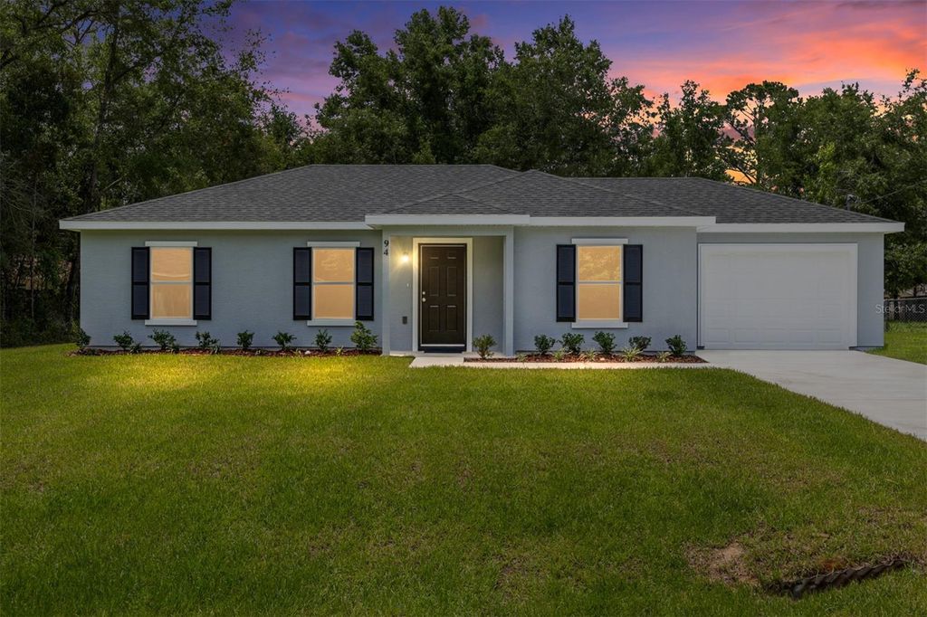 Photo of 94 Dogwood Drive Loop, Ocala, FL 34472 (MLS # OM725844)