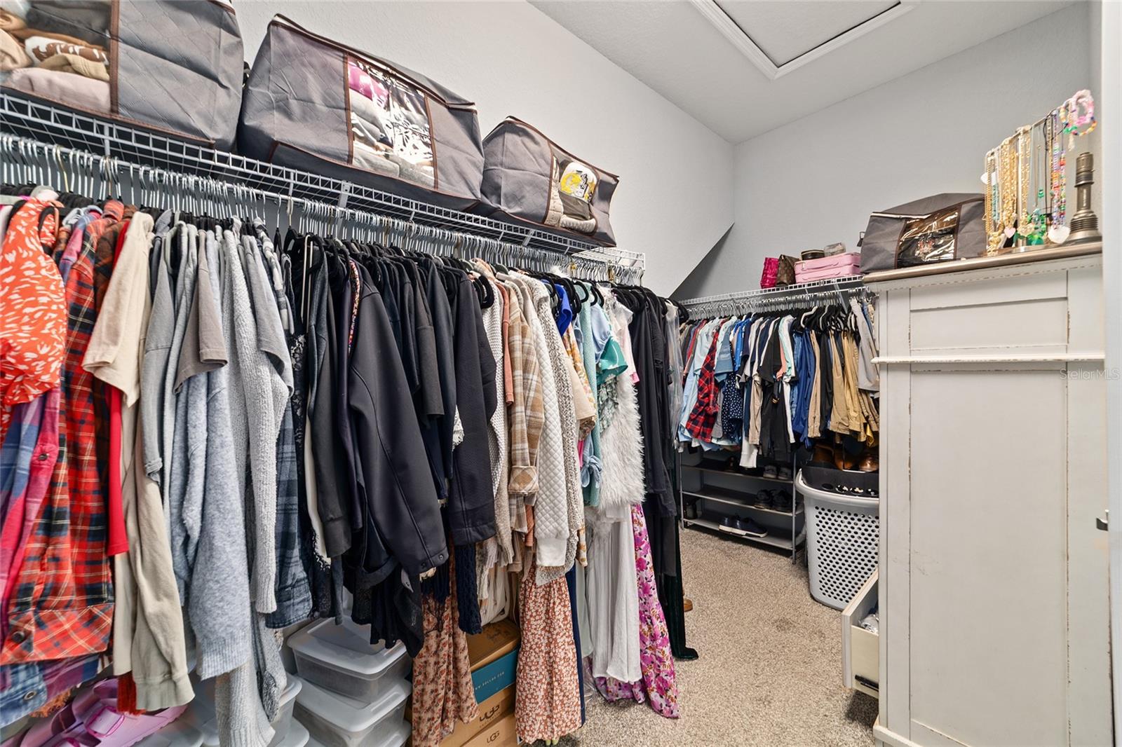 KINGSLAND COUNTRY ESTATES - Residential