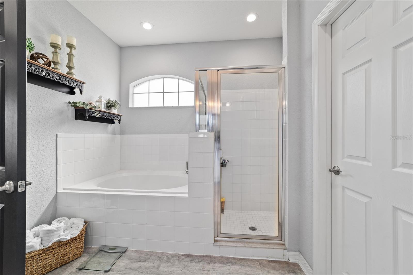 KINGSLAND COUNTRY ESTATES - Residential