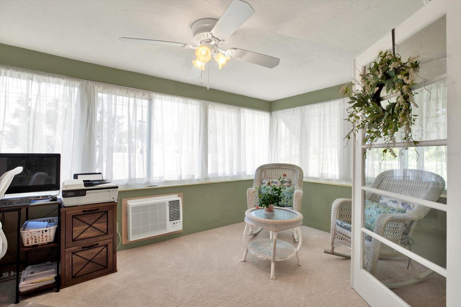 LIDO BEACH 1ST ADD - Residential