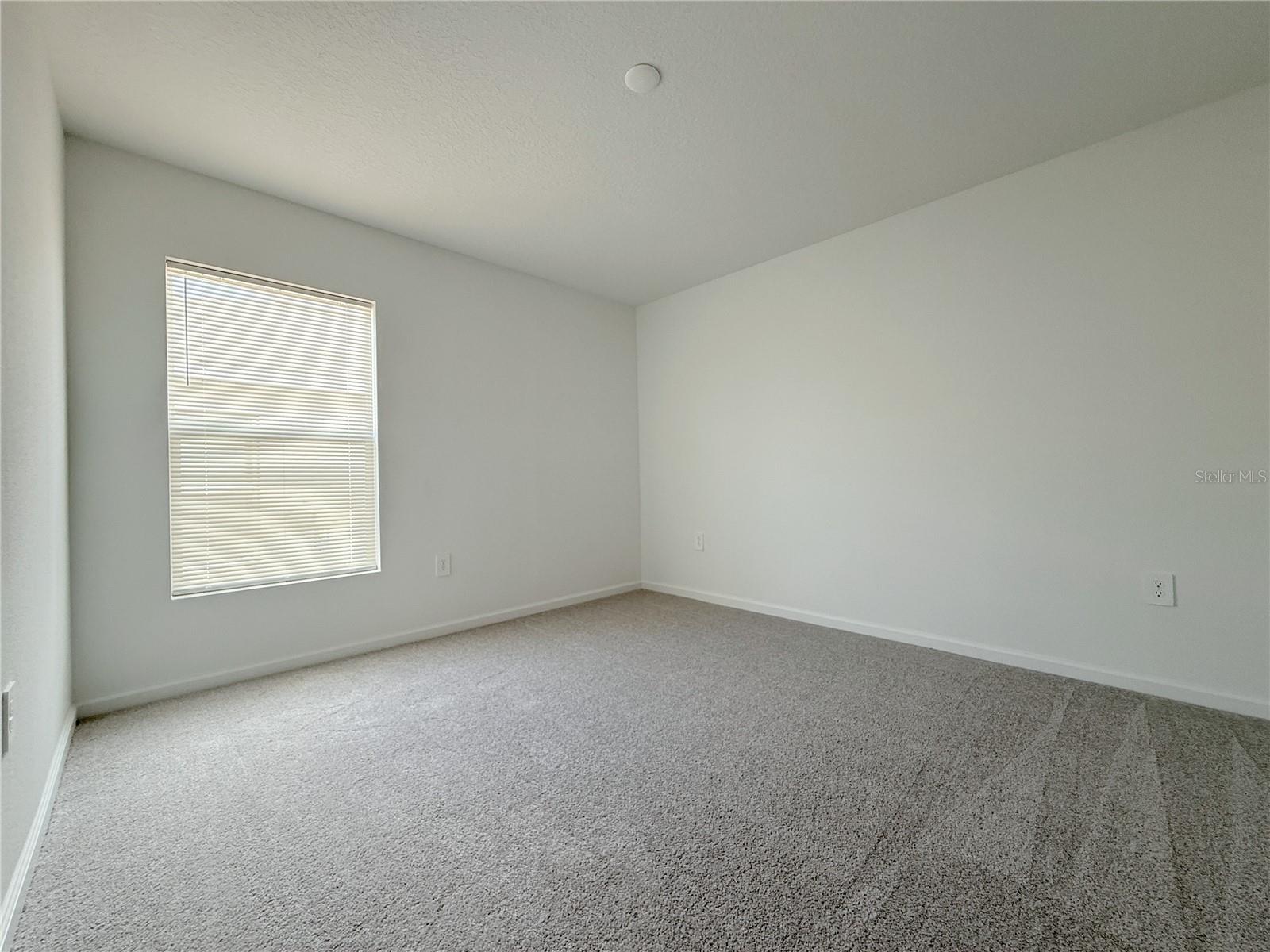 HUNT CLUB/LK WALES PH 1 - Residential Lease