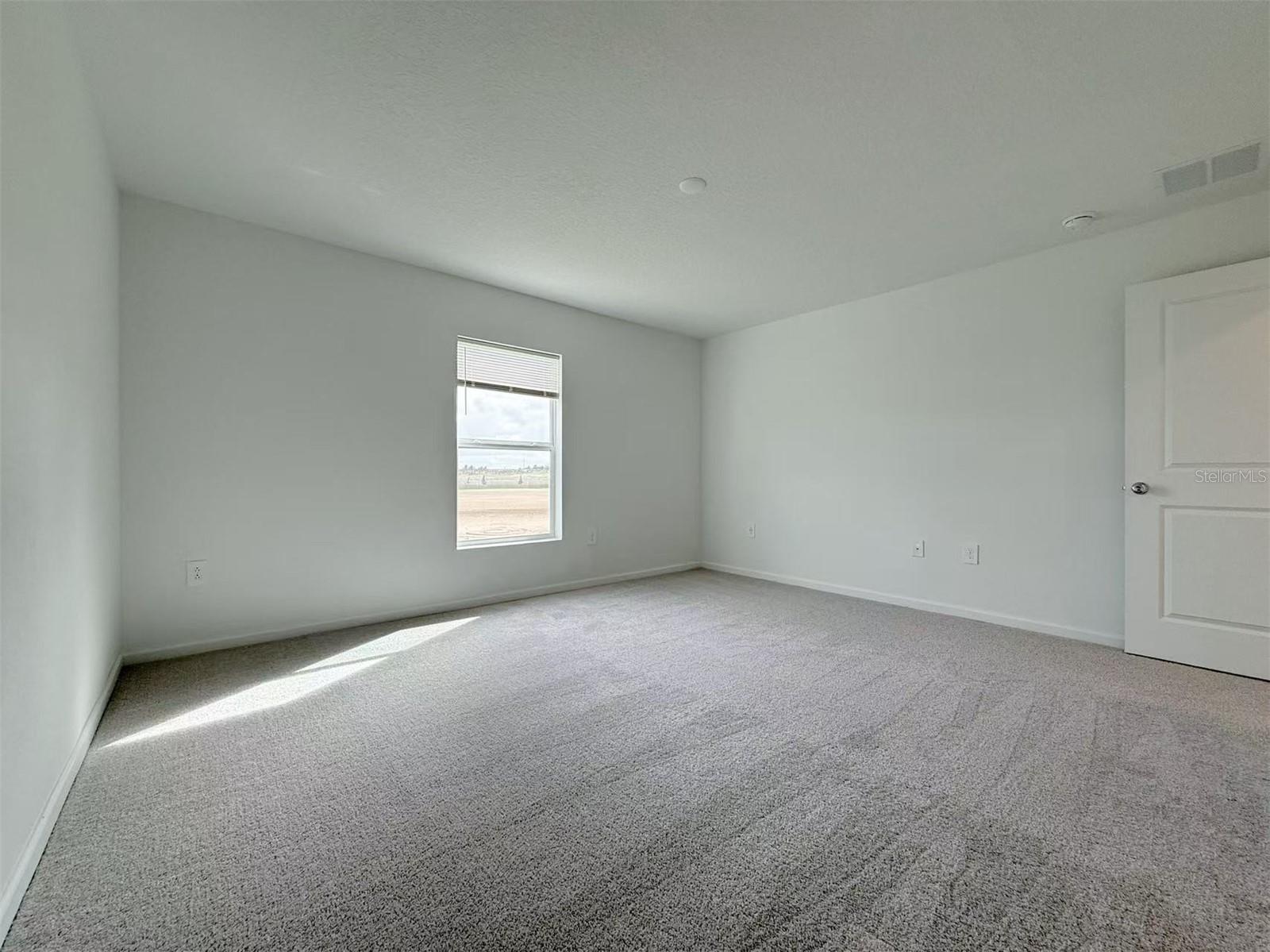 HUNT CLUB/LK WALES PH 1 - Residential Lease