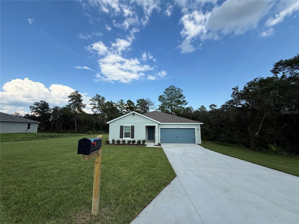 Photo of 16691 SW 39th Terrace, Ocala, FL 34473 (MLS # S5146651)