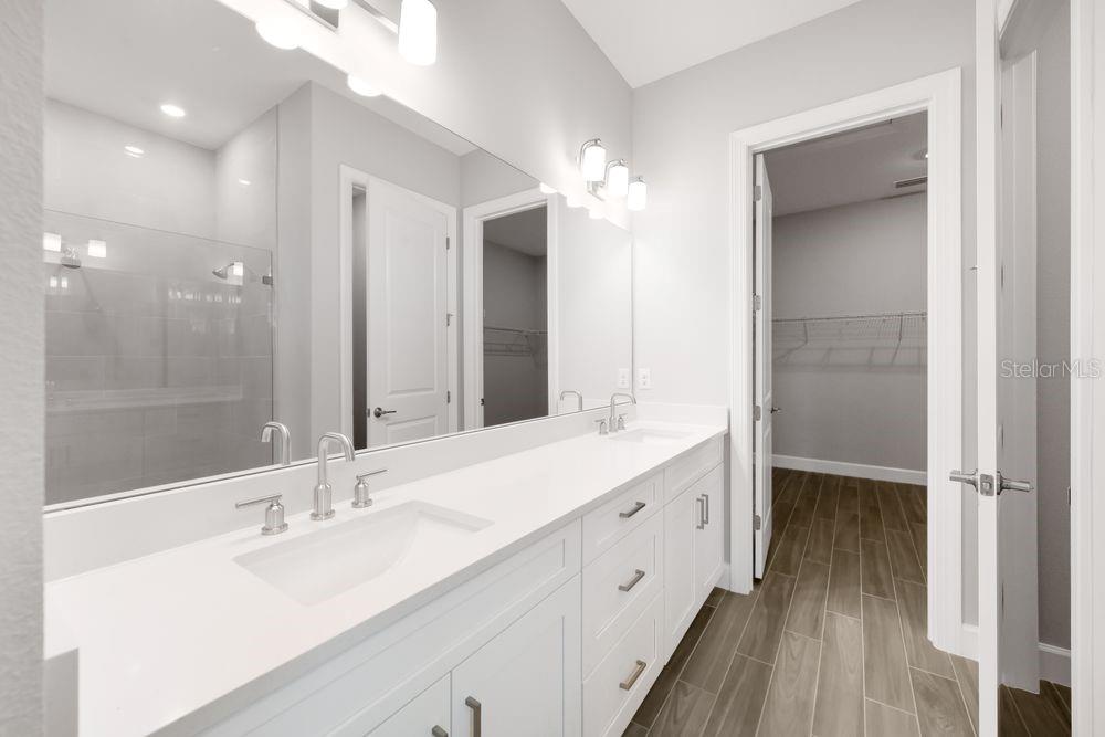 AZARIO ESPLANADE - Residential