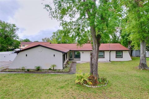 Photo of 7609 Barry Road, Tampa, FL 33615 (MLS # TB8373679) Photo of 7609 Barry Road, Tampa, FL 33615 (MLS # TB8373679)