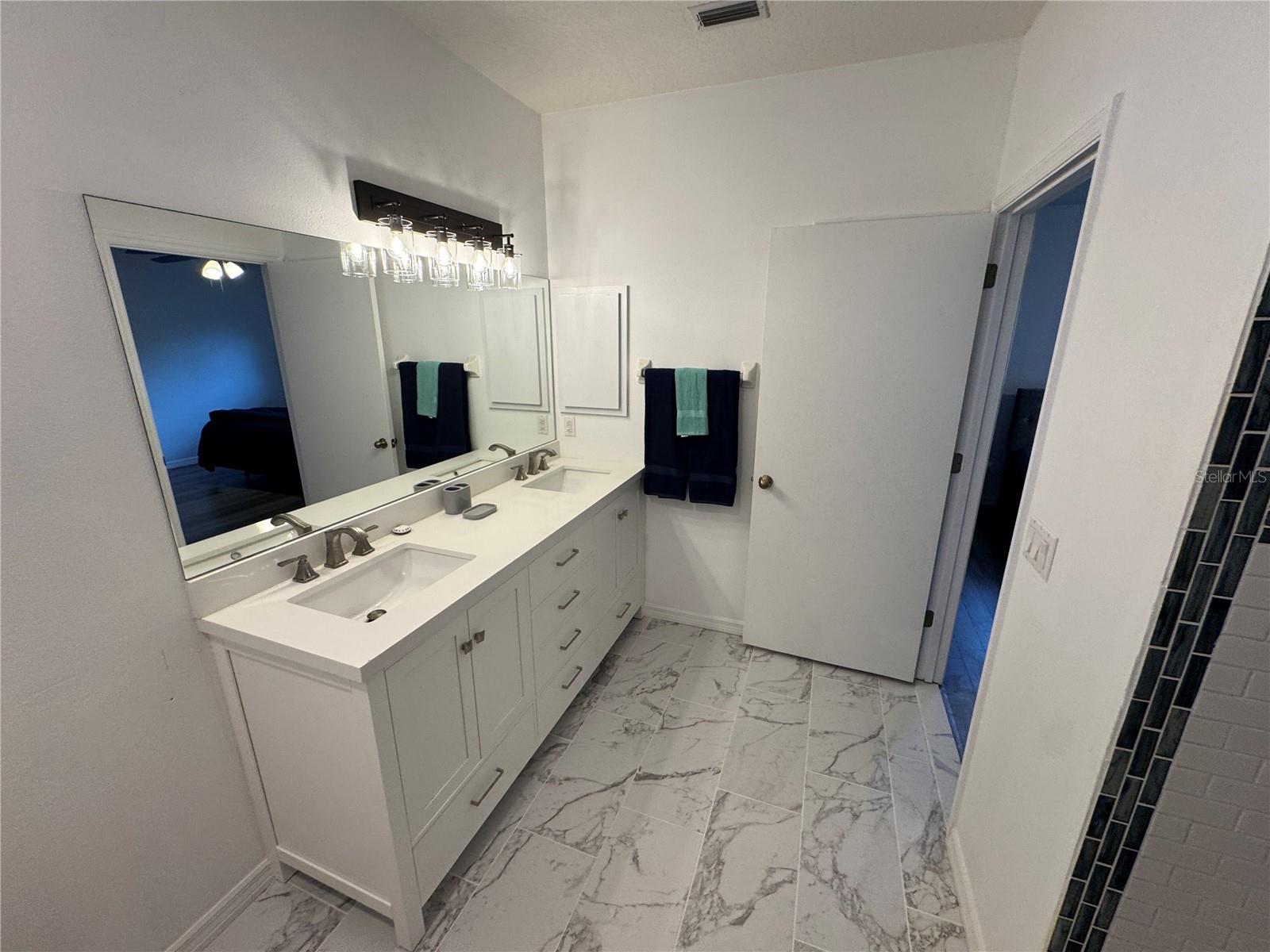 PORT CHARLOTTE SUB 37 - Residential Lease