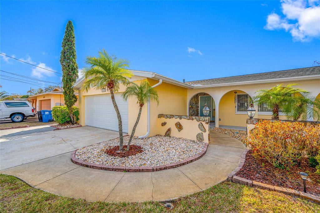 Photo of 1822 Winchester Road N, St Petersburg, FL 33710 (MLS # TB8473090)