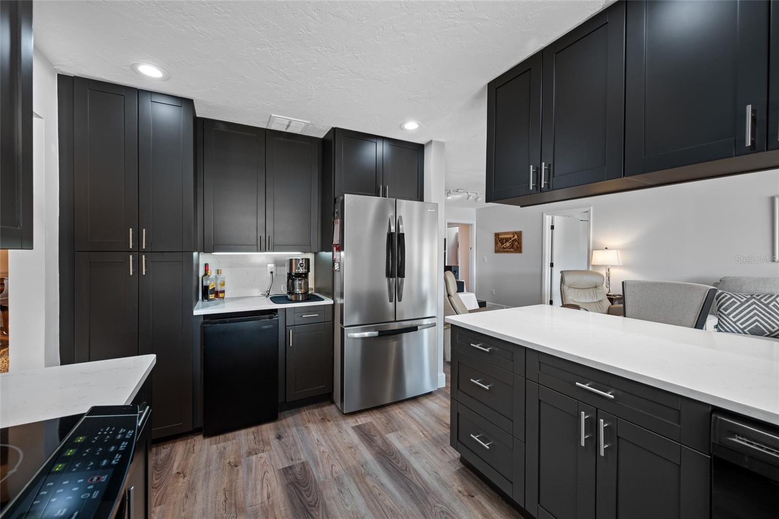 GARDEN MANOR SEC 3 - Residential