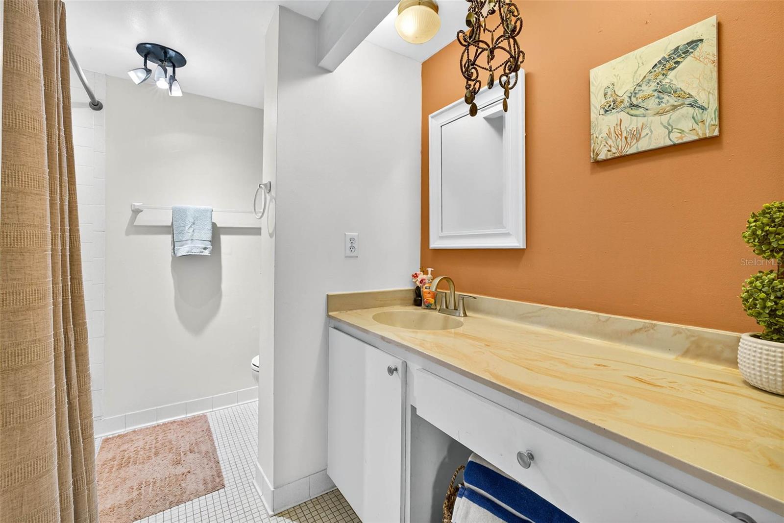 COVE CAY 26-14 VILLAGE I - Residential