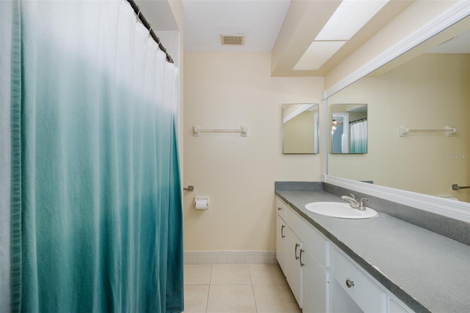 JASMINE HILLS - Residential